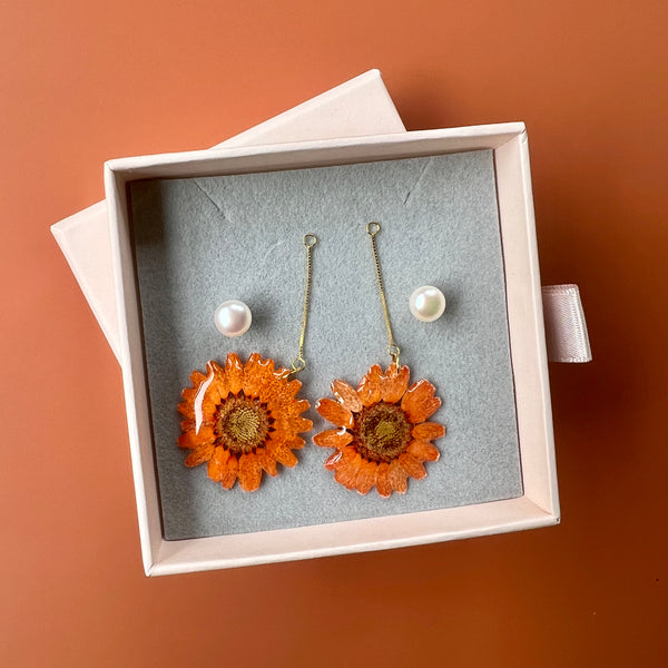Veronica Sterling Silver Large Button Pearl Studs W Dried Real Flowers| 2 IN 1