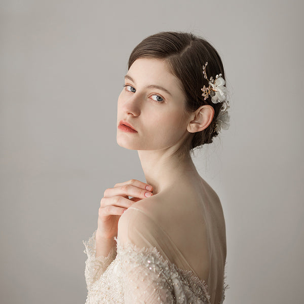 Clematis Bridal Hair pins| Handmade| Wedding Headpiece - Bonjeur Precious                                                                                                                