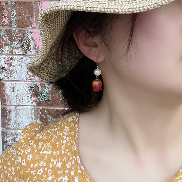 Florence 9mm large round Pearl Sterling Silver Hoop Earrings| Real Dried Flowers